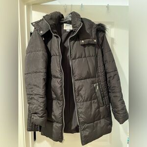 MATERNITY - Old Navy winter coat excellent condition